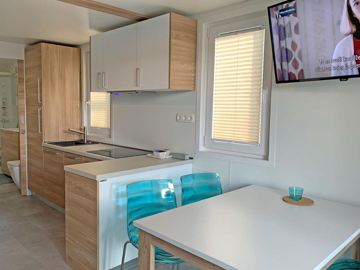 Bonita Houseboat Apartment Portorose Exterior foto