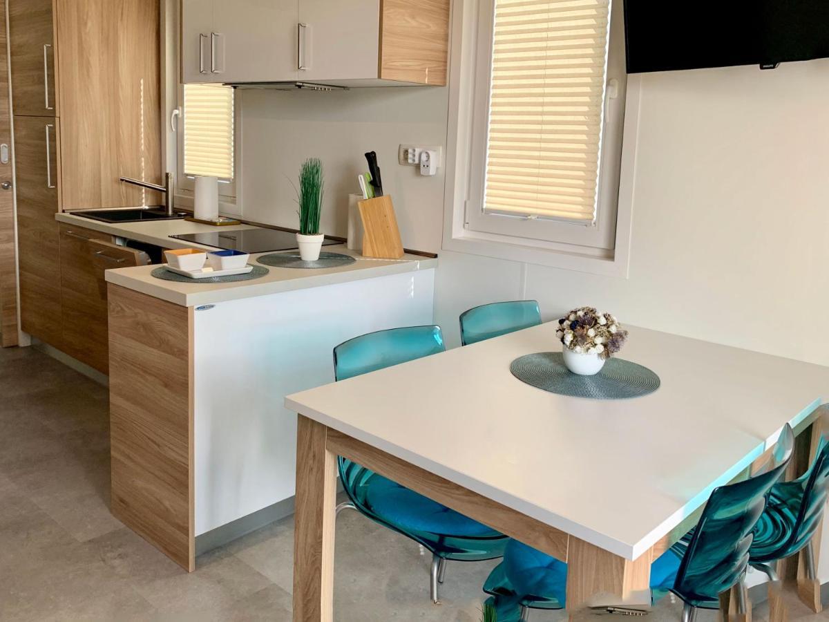 Bonita Houseboat Apartment Portorose Exterior foto